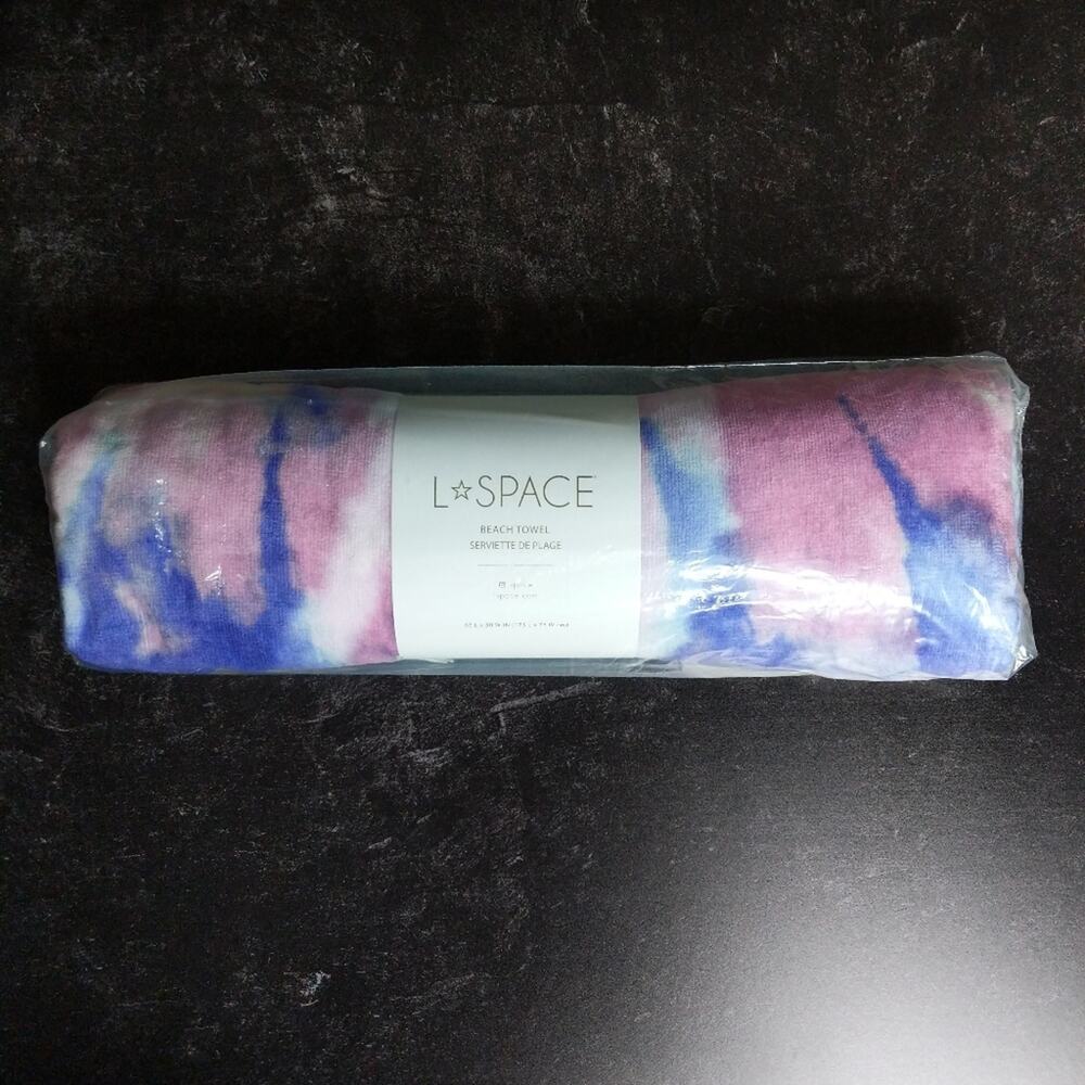L*Space Tie Dye Beach Towel - Size O/S - NIP